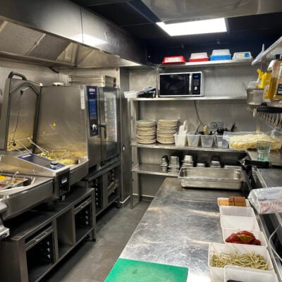 Traitement des blattes en cuisine
