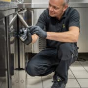 technicien hygiéniste de l'entreprise services 3d